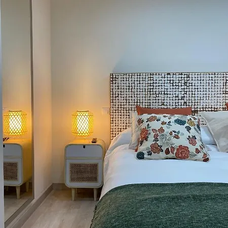 Lägenhet Puntos Cardinales Corrales De Buelna